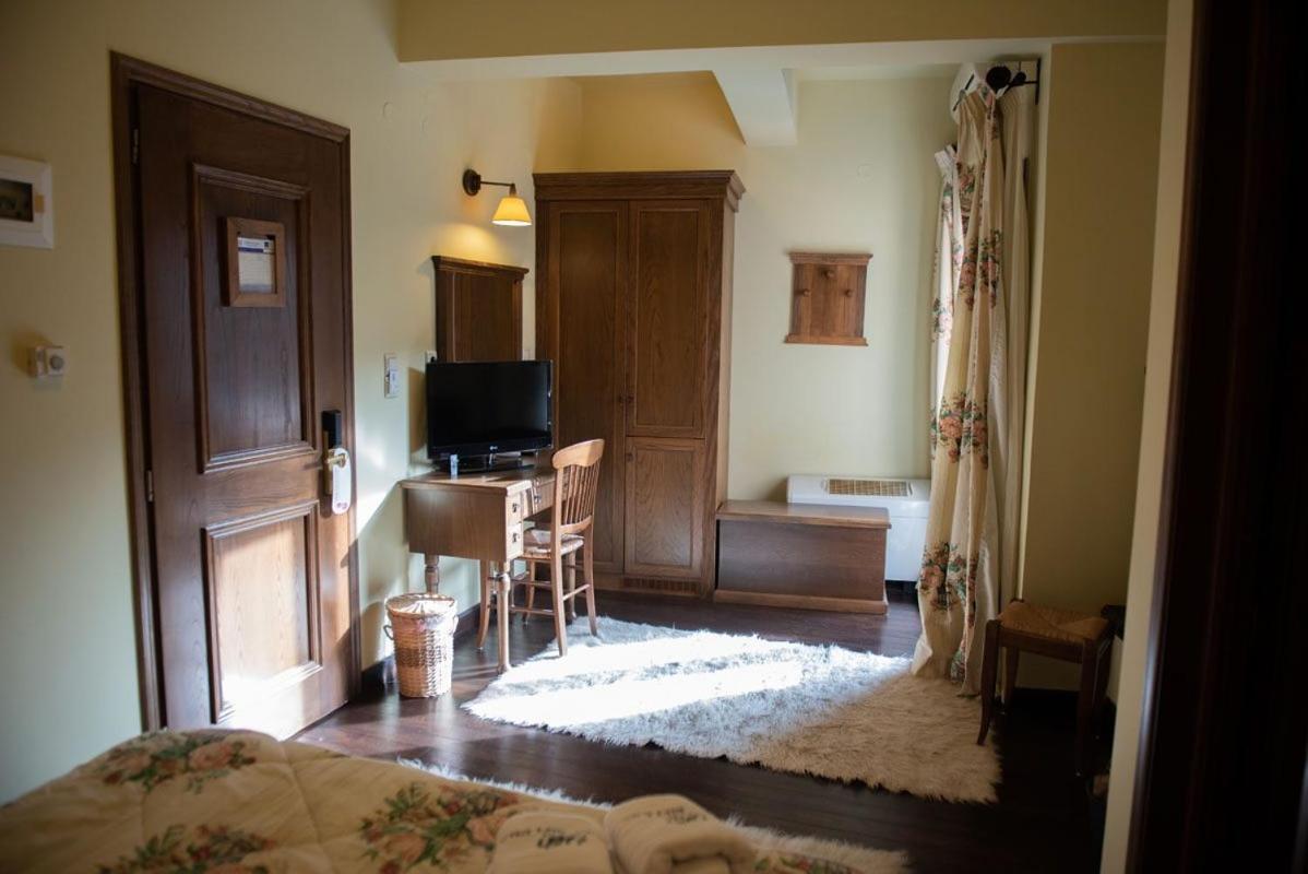 Villa Virginia Hotel Voutiron Extérieur photo